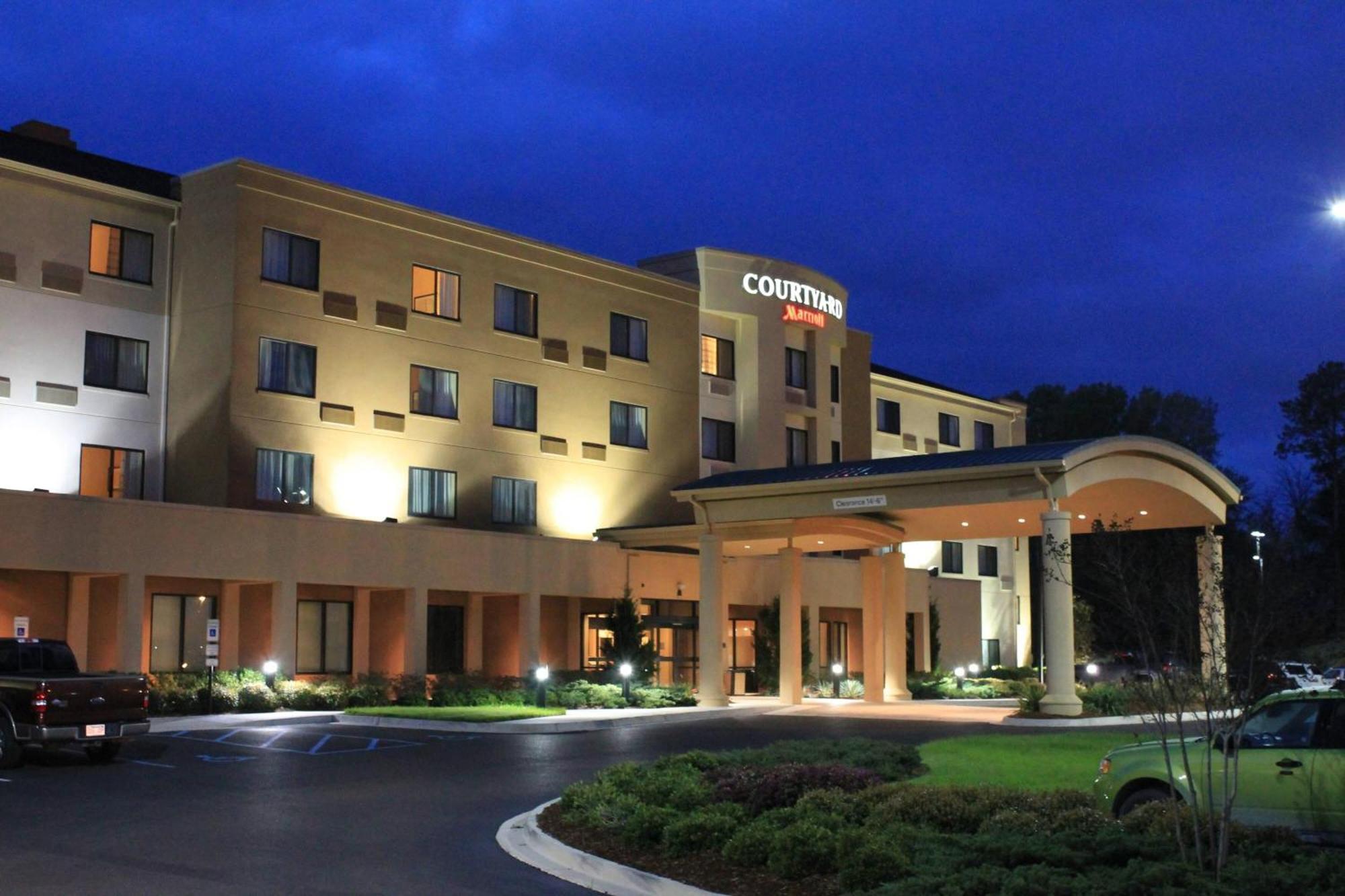 Courtyard By Marriott Vicksburg Hotel Екстериор снимка